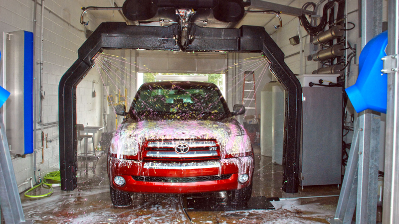 Illustration for article titled Automatic Car Washes